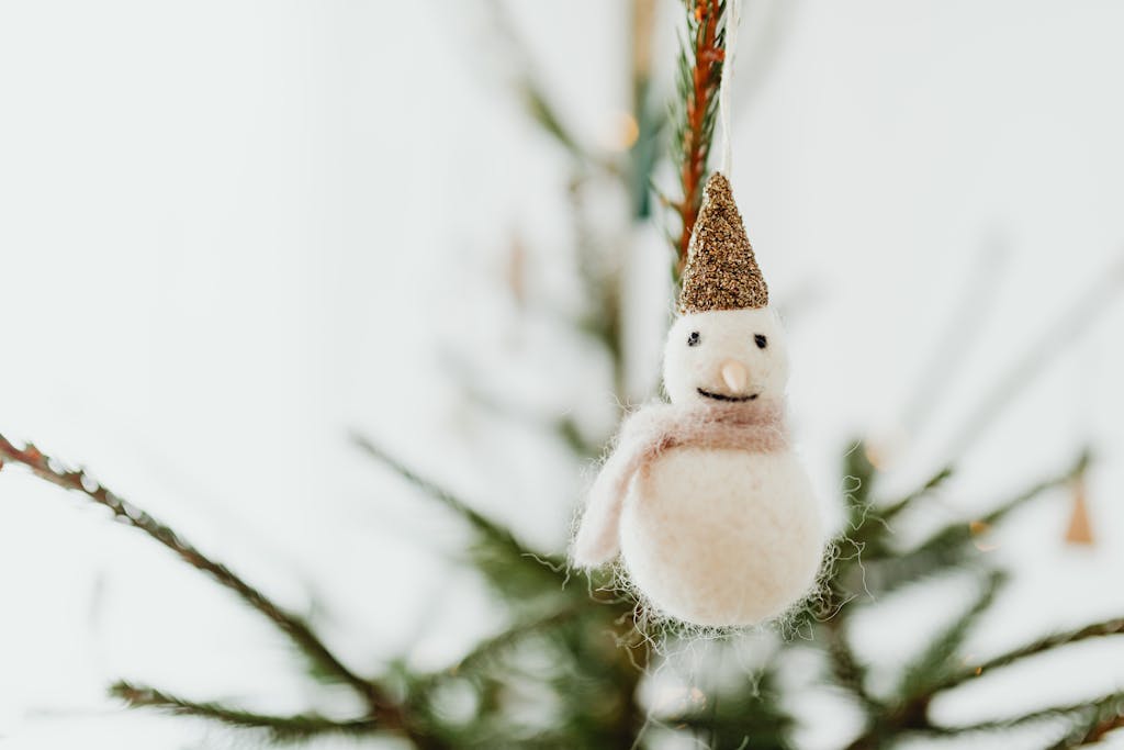 Needle felted tree ornament